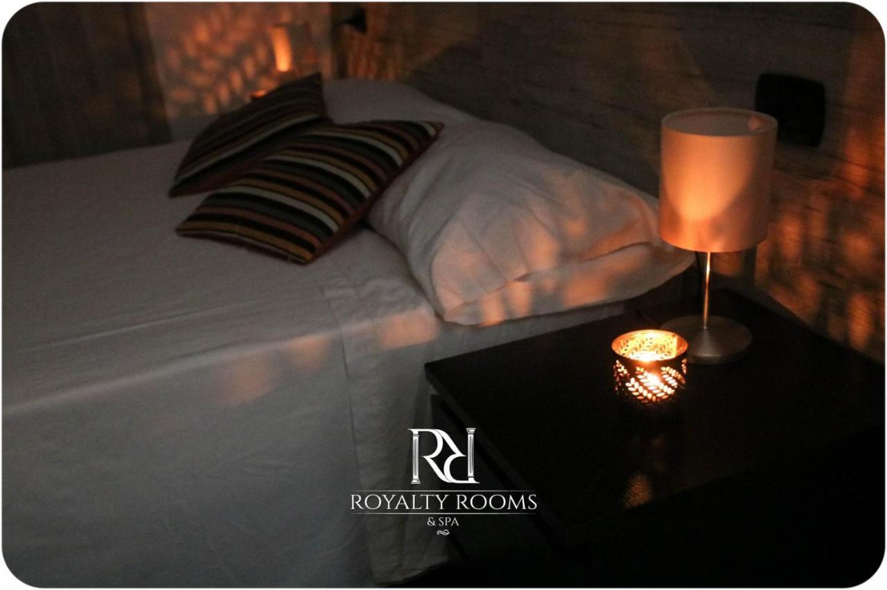Royalty Rooms & Spa Naples Extérieur photo