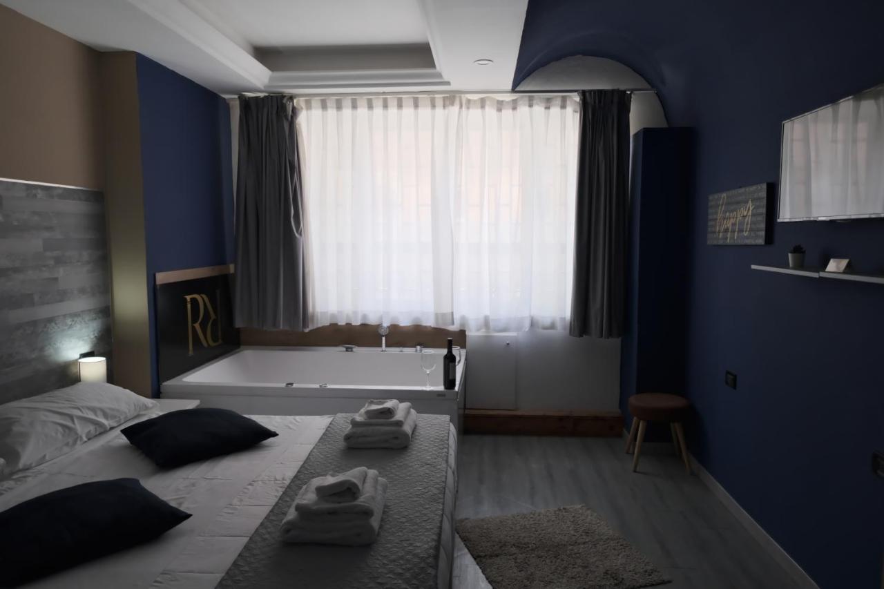 Royalty Rooms & Spa Naples Extérieur photo